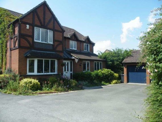 5&nbsp;Bedroom&nbsp;Detached